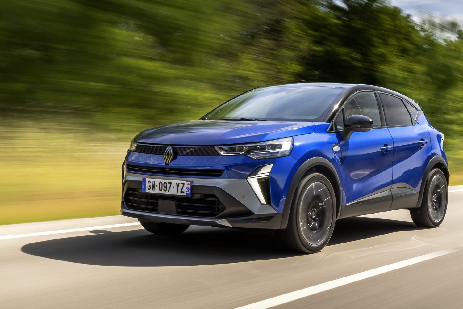 Exteriér auta Renault Captur Esprit na dlhodobý prenájom.